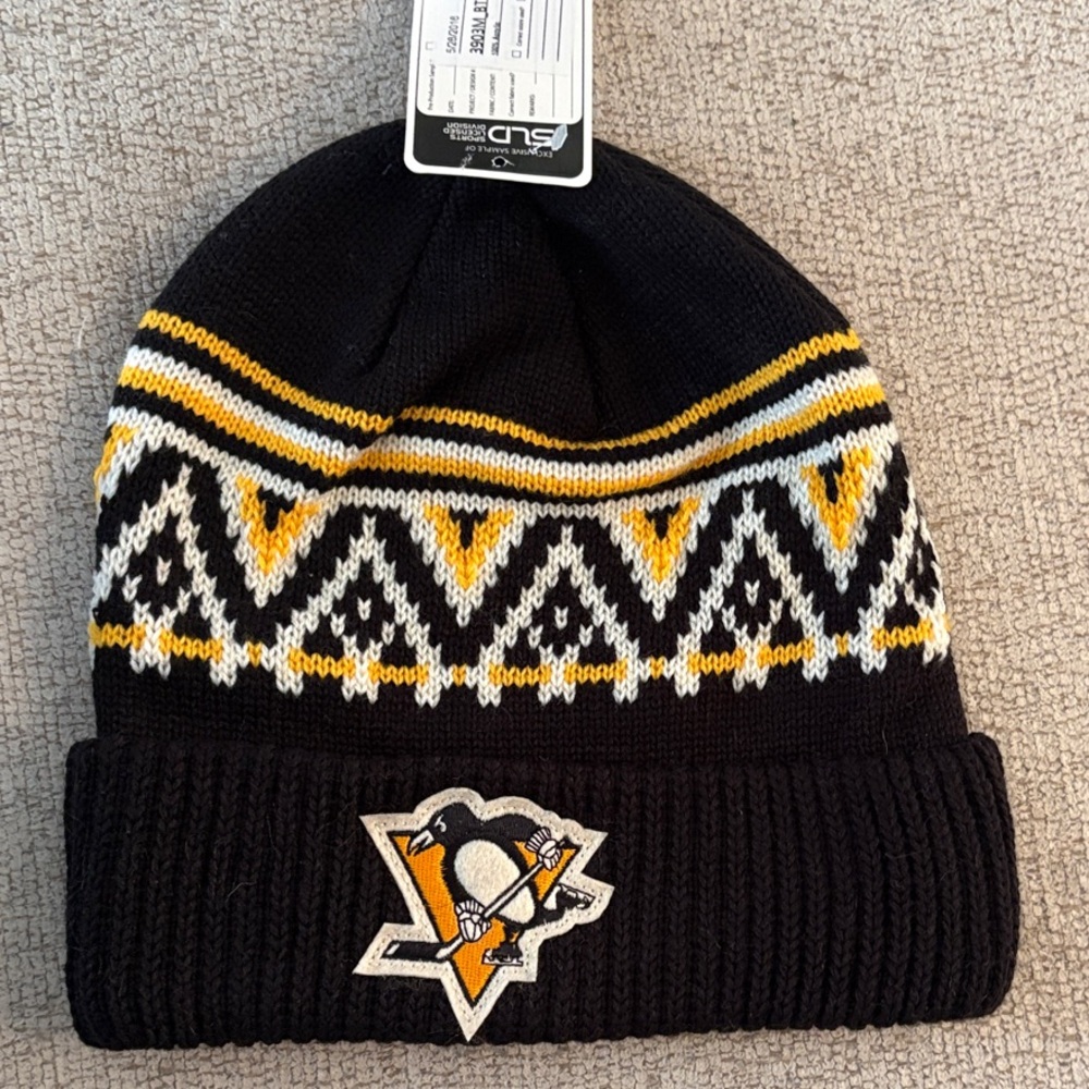 CCM Black and Yellow Patterned Beanie